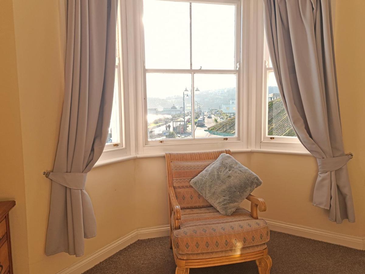 Flat 4, Den House Lägenhet Teignmouth Exteriör bild